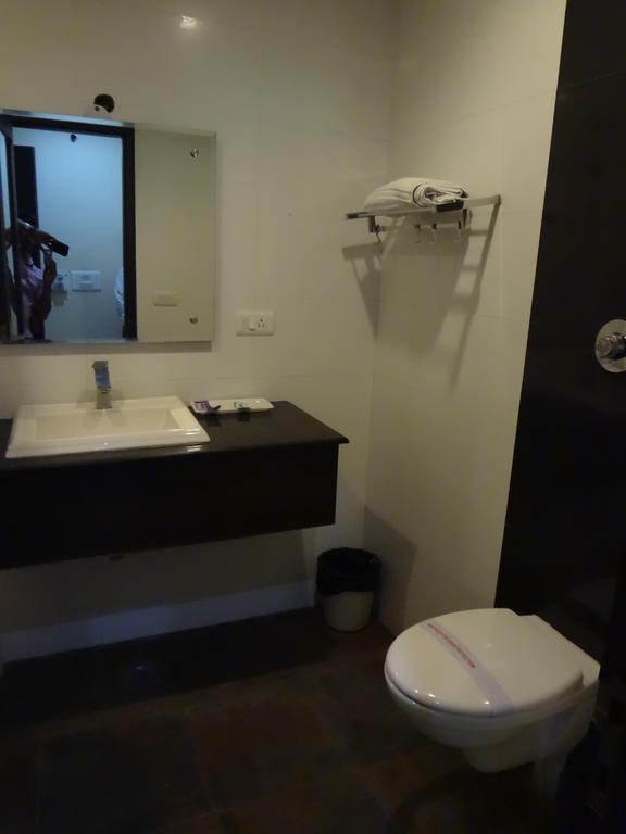 Hotel Siam International Delhi  Exterior foto