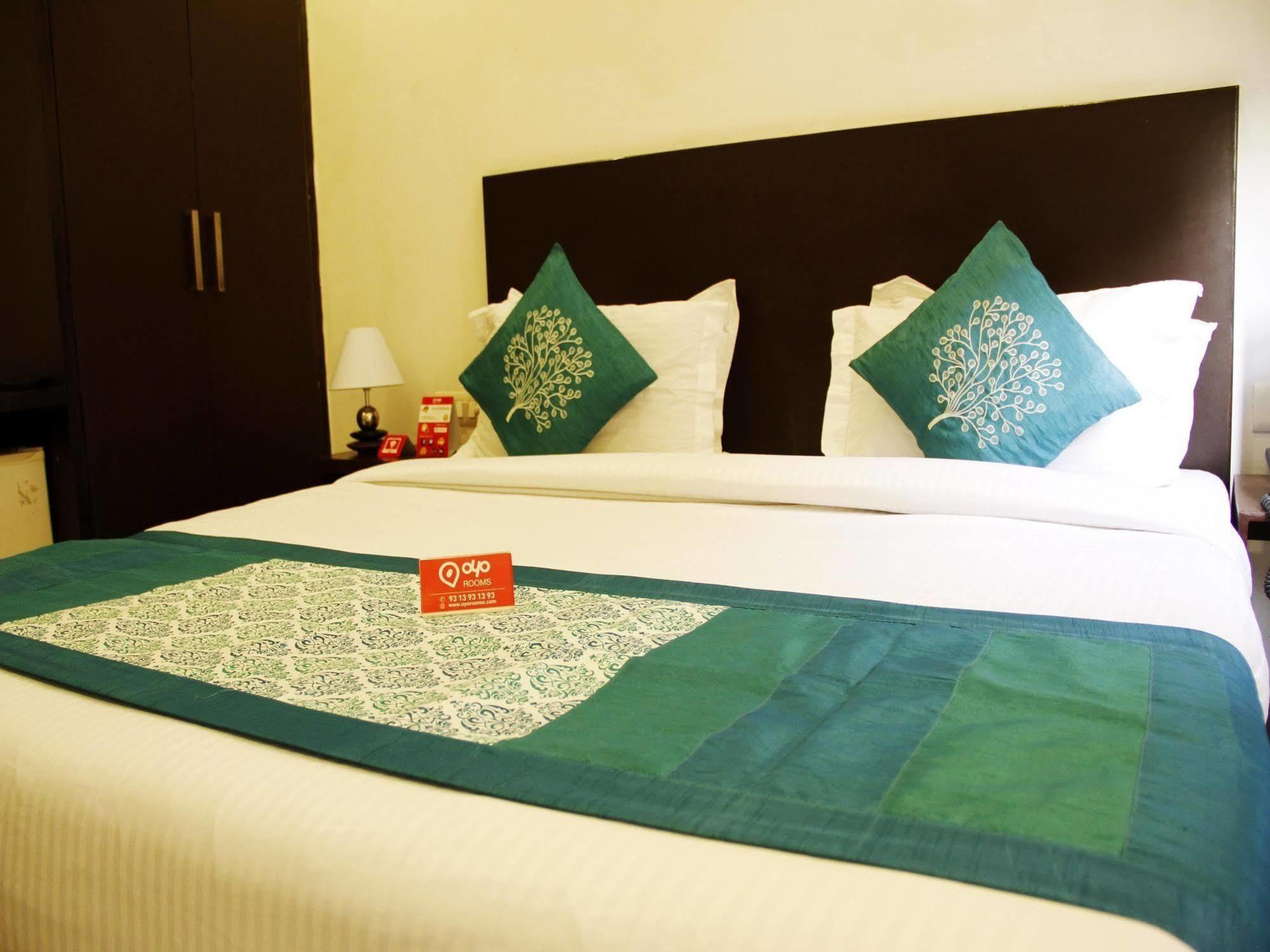 Hotel Siam International Delhi  Exterior foto